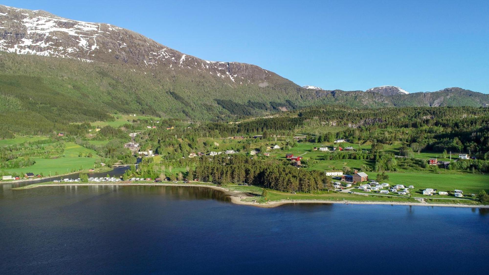 Fugelvagen, Cabins And Glamping Alvund Exterior photo