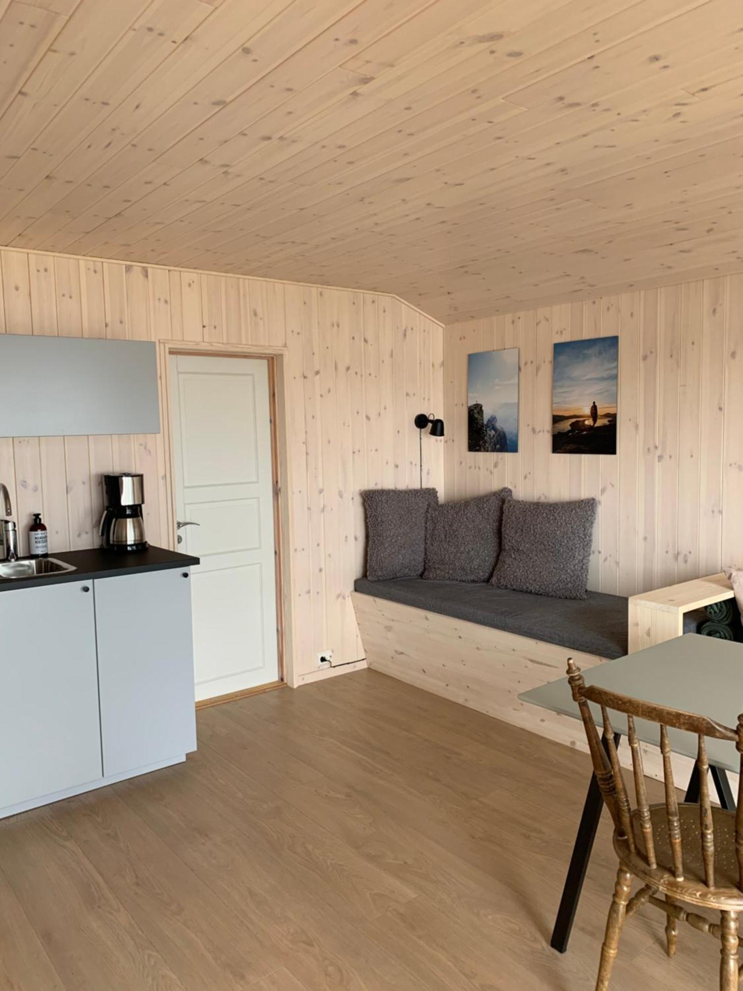 Fugelvagen, Cabins And Glamping Alvund Exterior photo